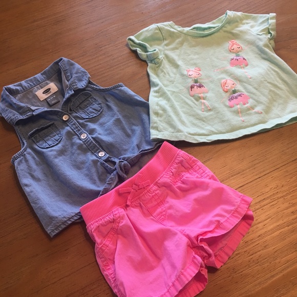 Old Navy Other - 🦄 2 for $20 🦄 18 Mo Bundle